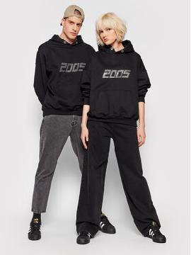 2005 Džemperis · Juoda