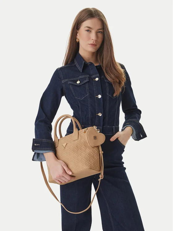 Guess Rankinė Guess J6GZ37 WR200 Smėlio