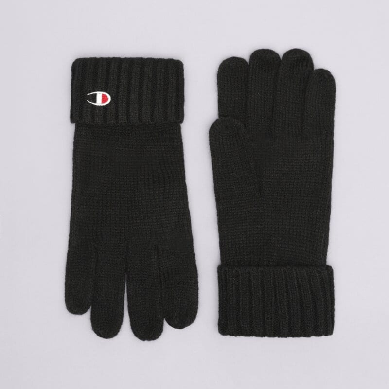 CHAMPION PIRŠTINĖS