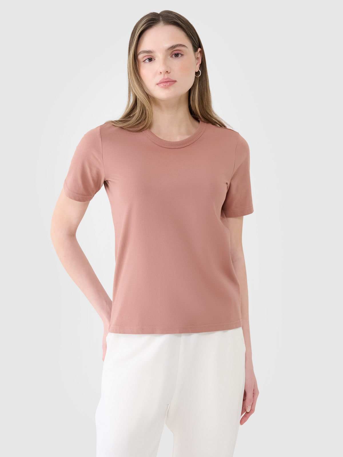 Moteriški T-shirt regular lygus marškinėliai - rudi