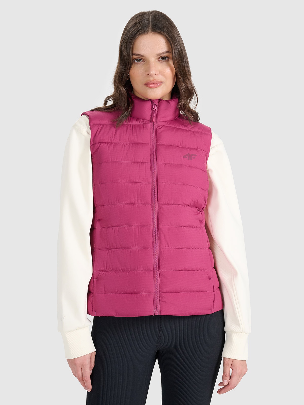 Moteriška pūkinė berankovė striukė su sintetiniu kamšalu - rožinė