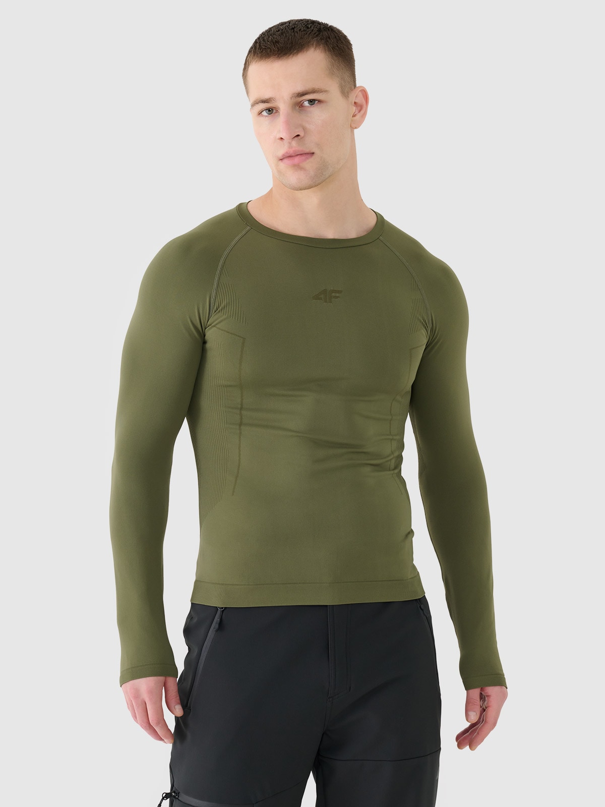 Vyriškas termoaktyvus besiūlis apatinis trikotažas (viršus) -  alyvuogių/khaki spalvos