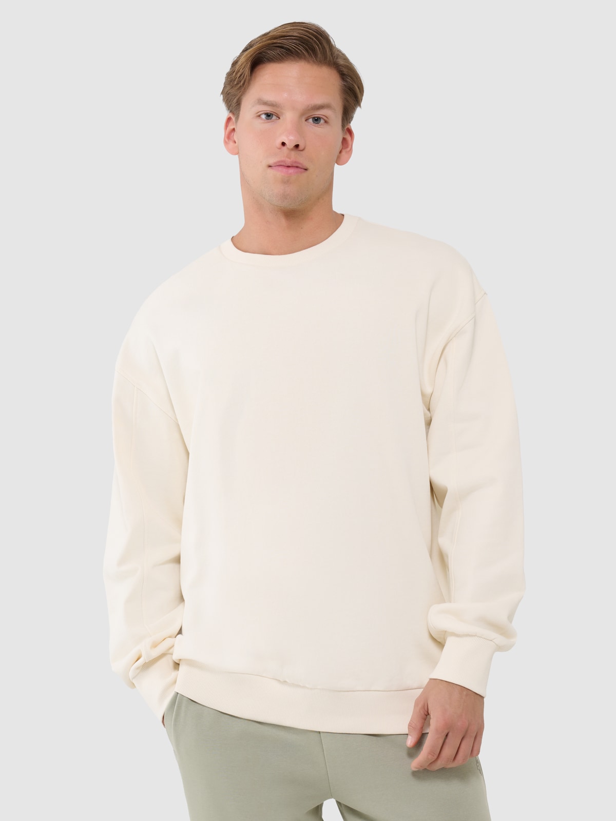 Vyriškas sportinis oversize neatsegamas džemperis be gobtuvo - smėlio spalvos