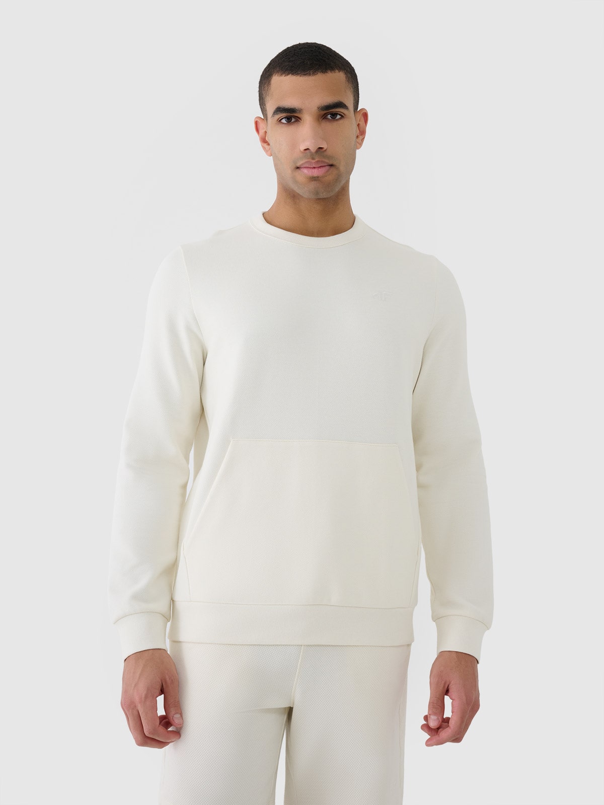 Vyriškas sportinis neatsegamas džemperis be gobtuvo - smėlio spalvos