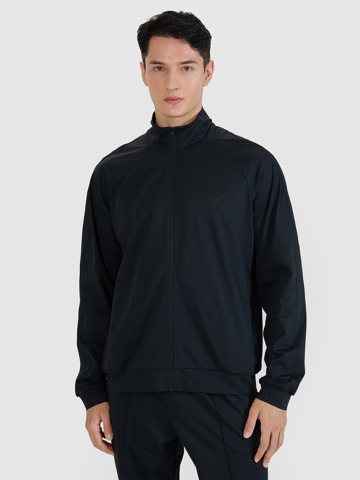 Vyriškas atsegamas treniruočių džemperis be gobtuvo - juodas