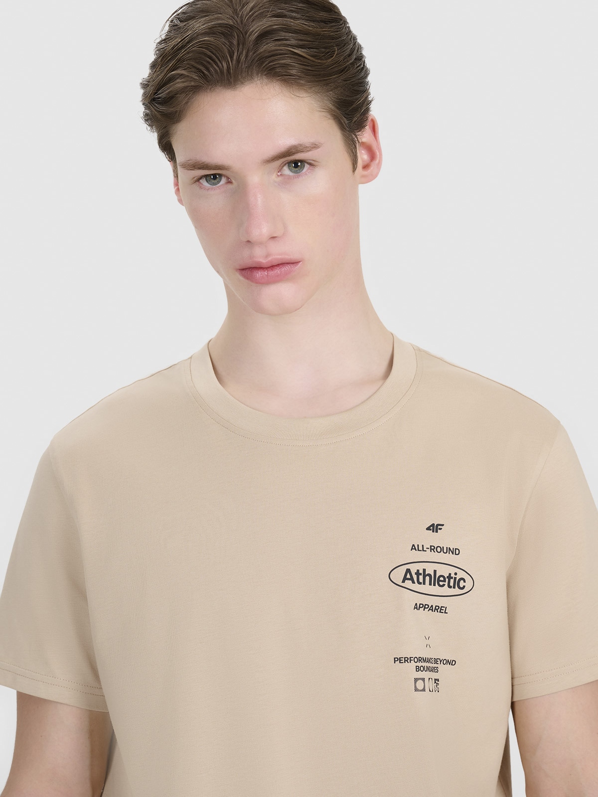 Vyriški T-shirt regular marškinėliai su spauda - rudi