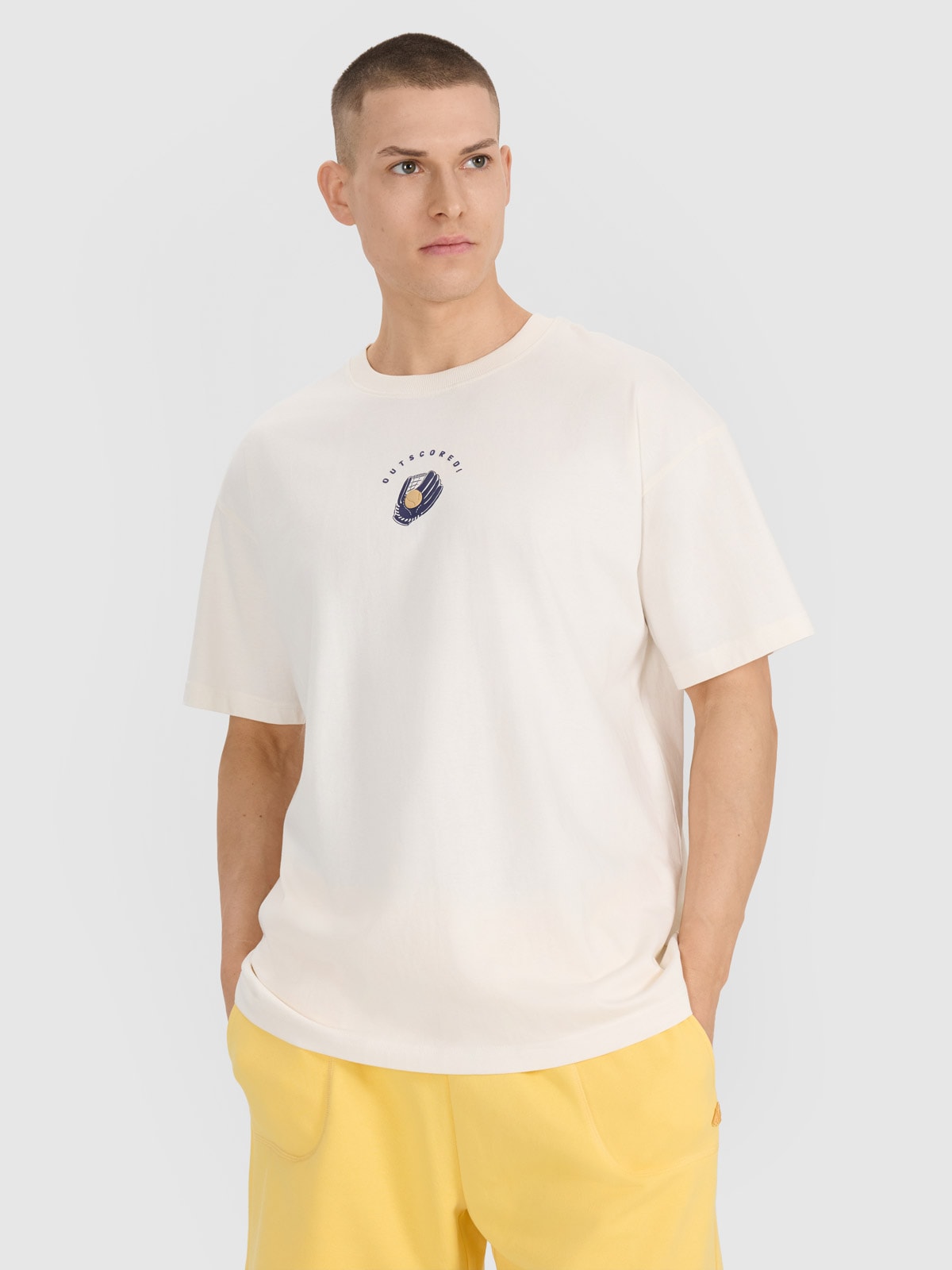 Vyriški T-shirt oversize marškinėliai su spauda - balti