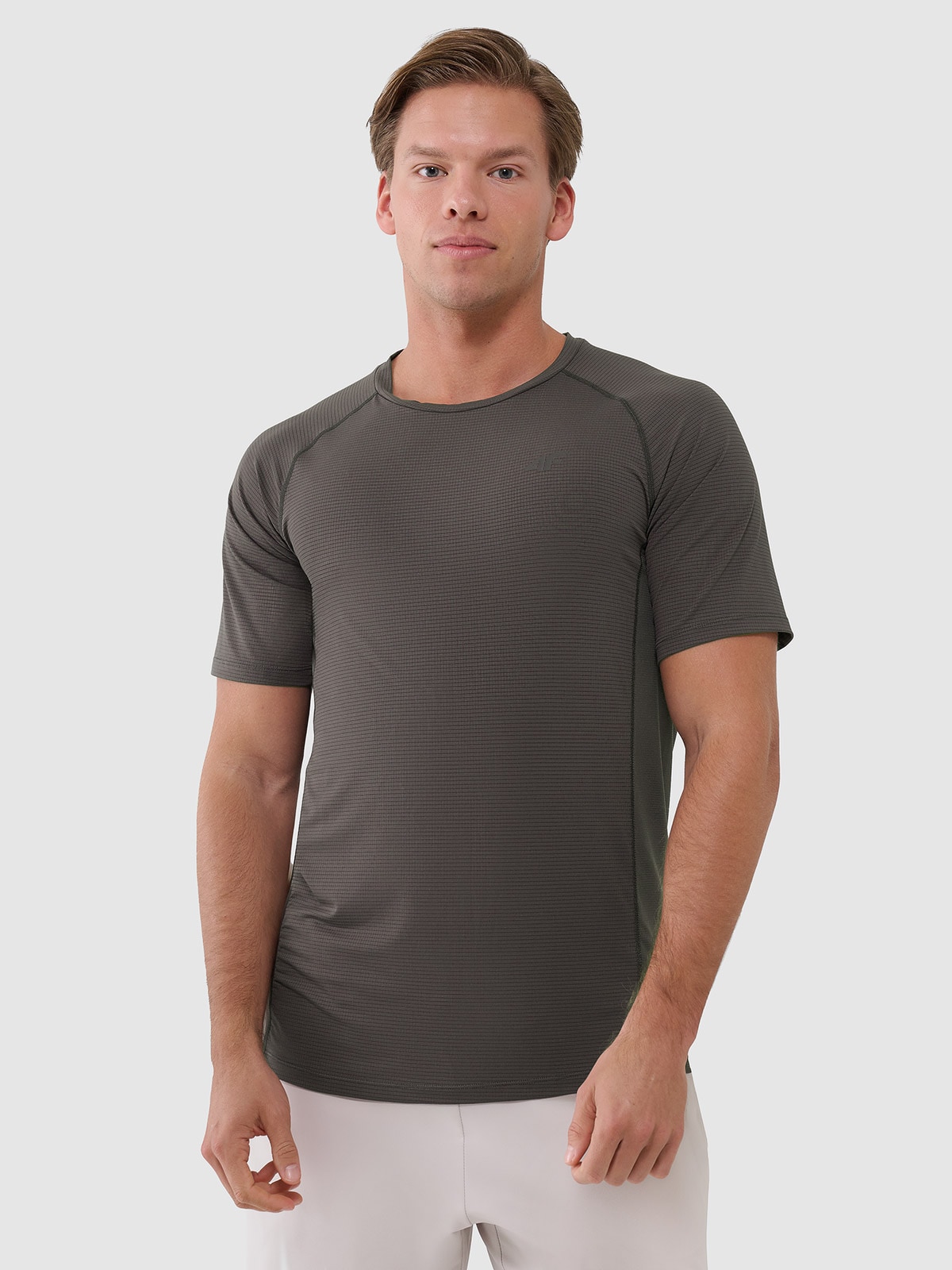 Vyriški greitai džiūstantys treniruočių marškinėliai - rudi