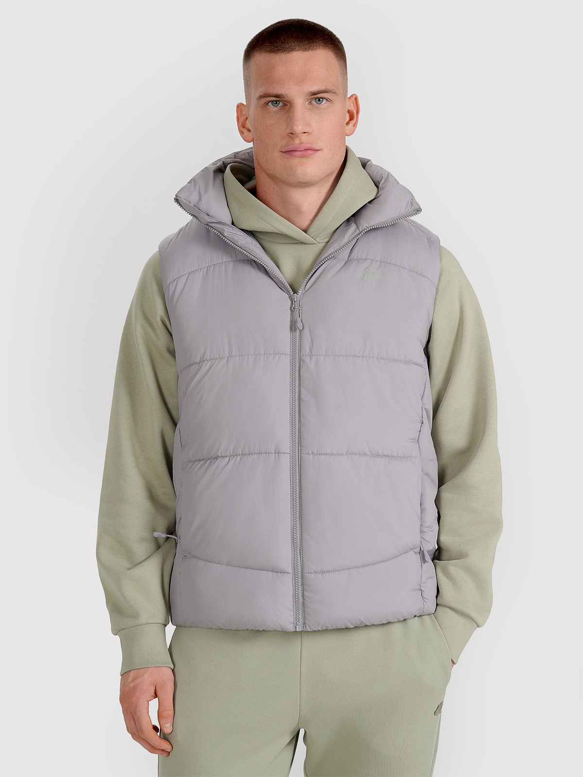 **Vyriška berankovė striukė su sintetinių pūkų kamšalu - pilka