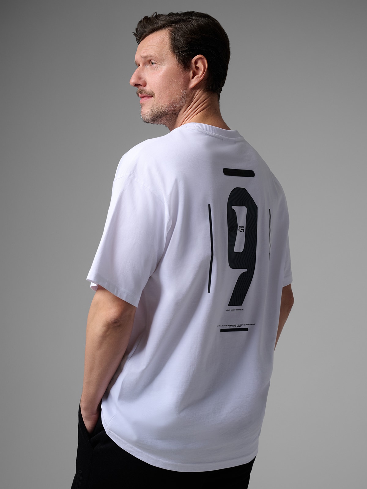 Vyriški T-shirt loose marškinėliai su spauda 4F x Robert Lewandowski - balti