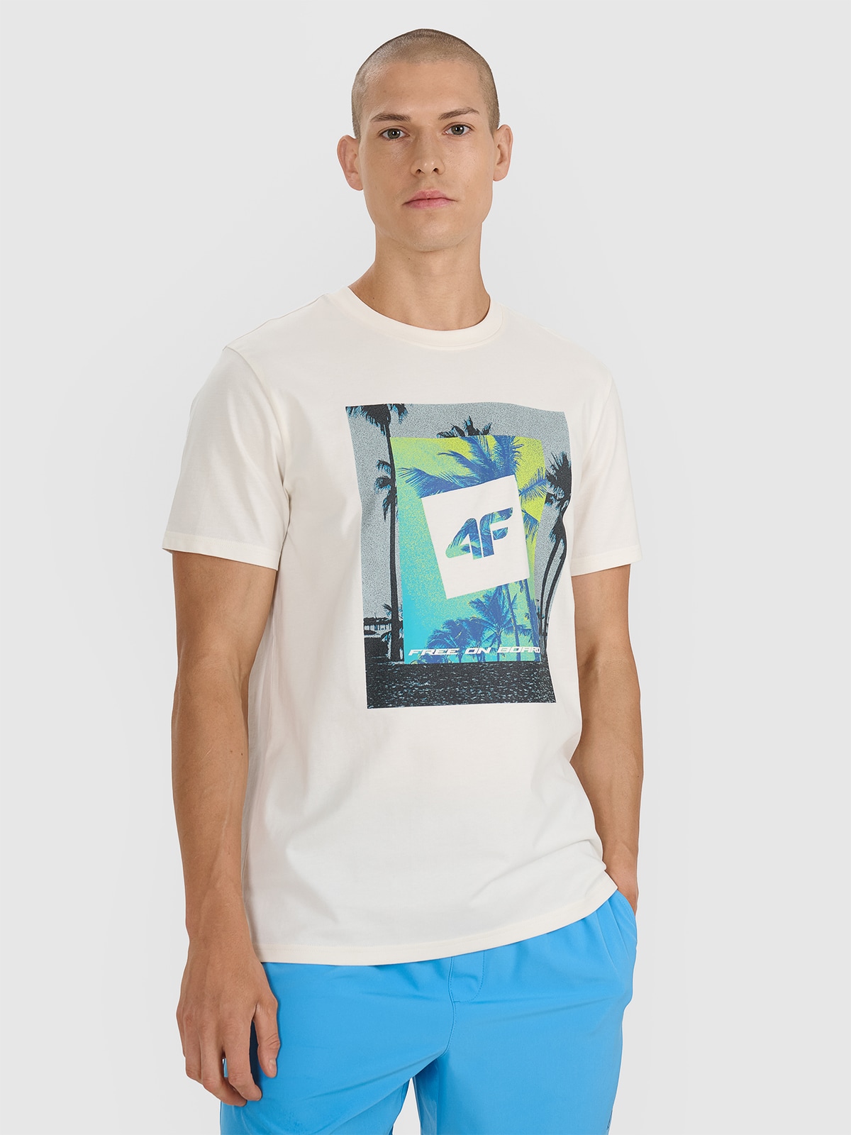 Vyriški T-shirt regular marškinėliai su spauda - smėlio spalvos