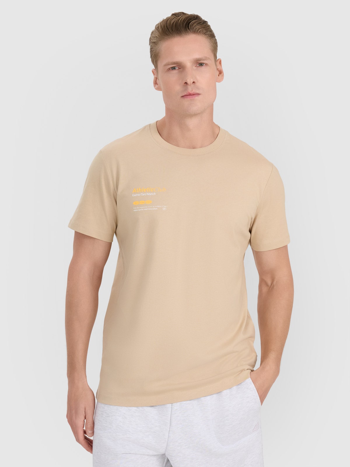 Vyriški T-shirt regular marškinėliai su spauda - rudi