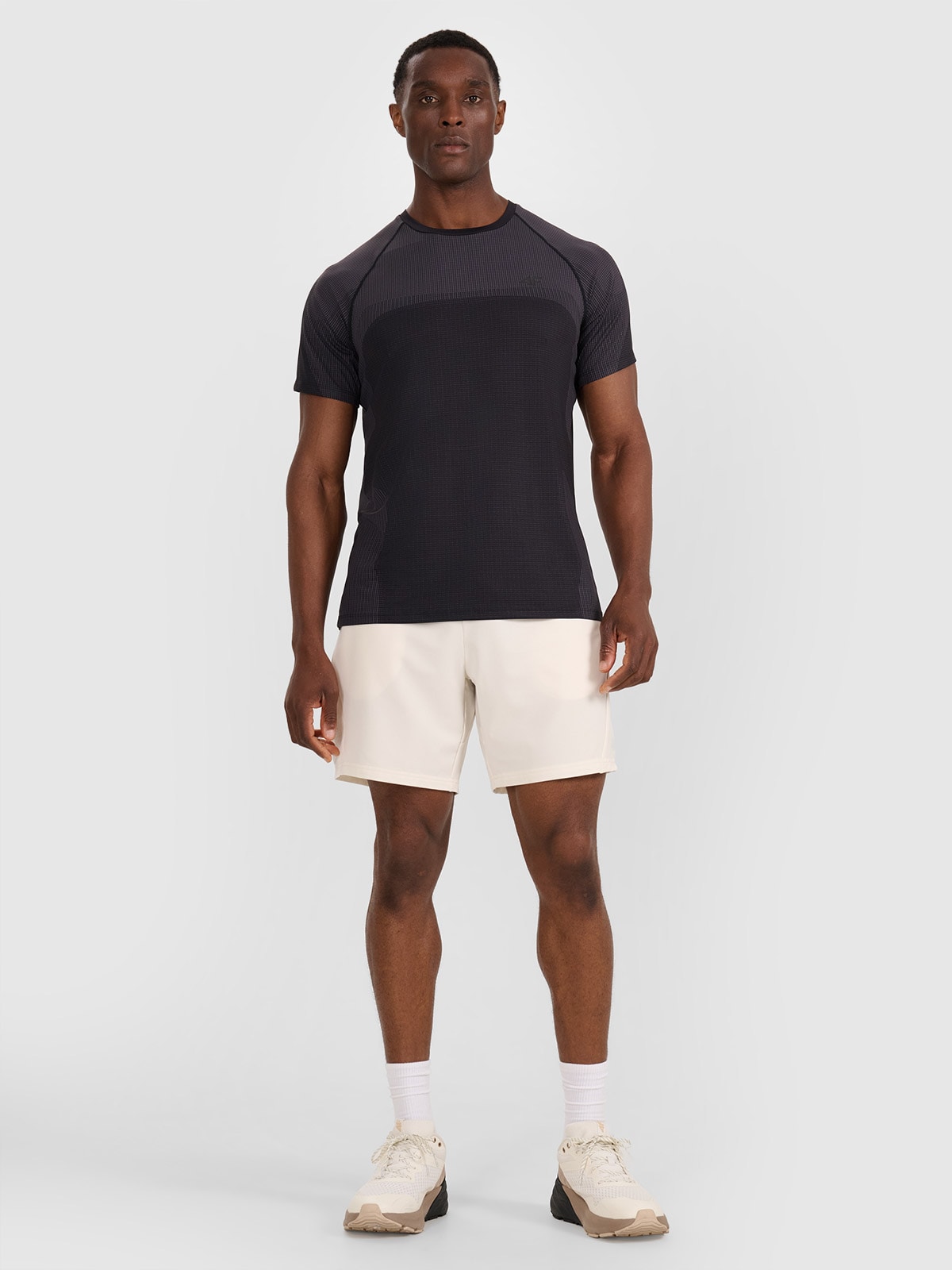 Vyriški greitai džiūstantys treniruočių šortai - balti