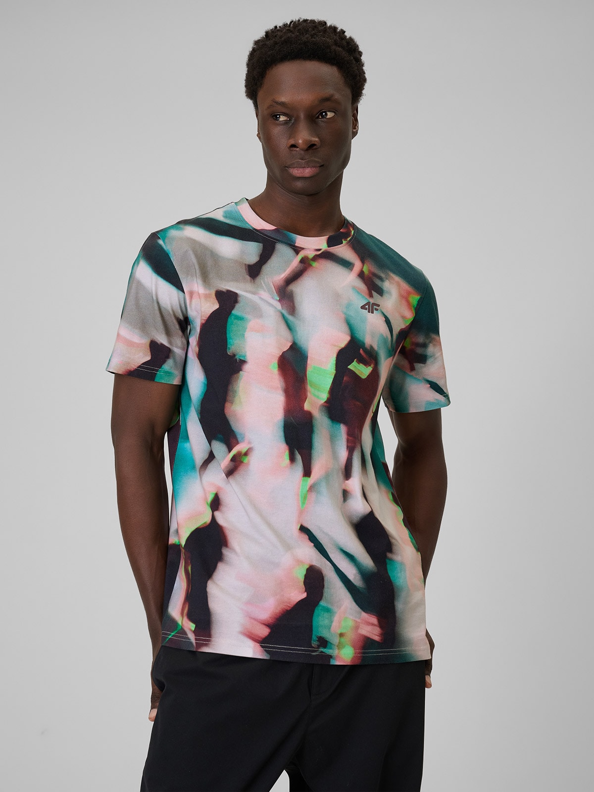 Vyriški T-shirt regular marškinėliai su spauda - daugiaspalviai