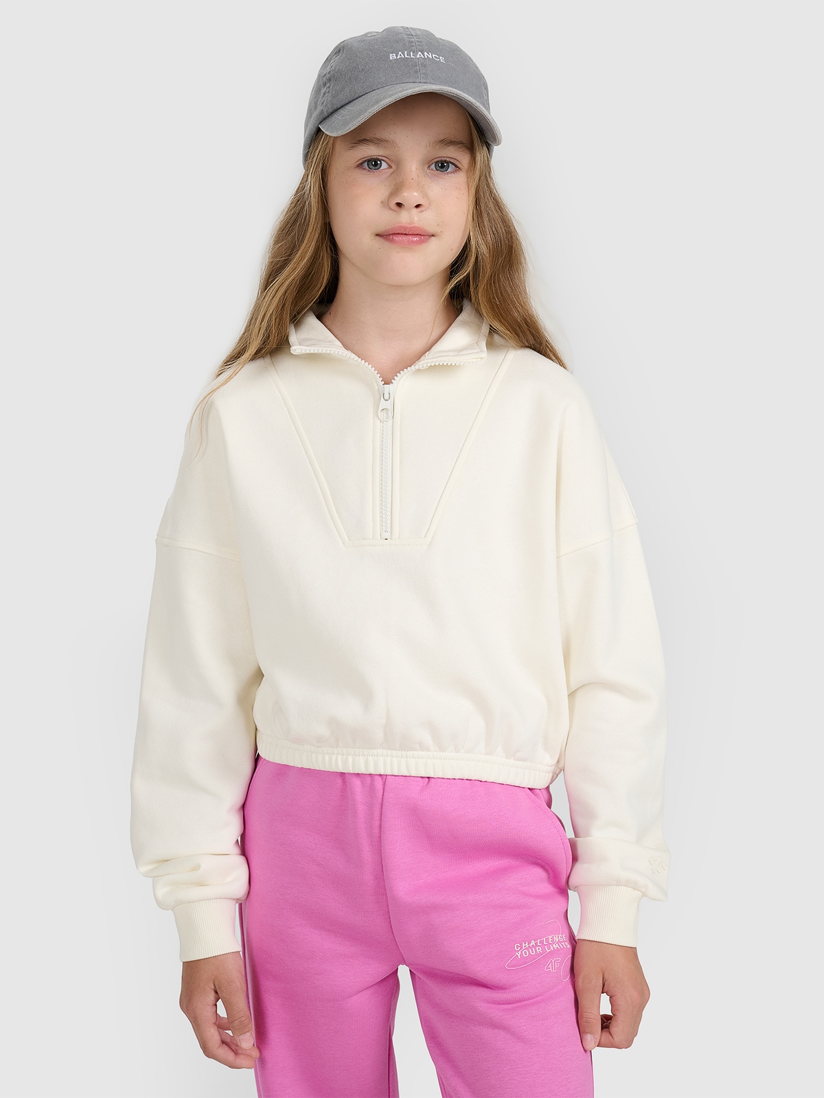 Sportinis neatsegamas džemperis be gobtuvo mergaitėms - baltas