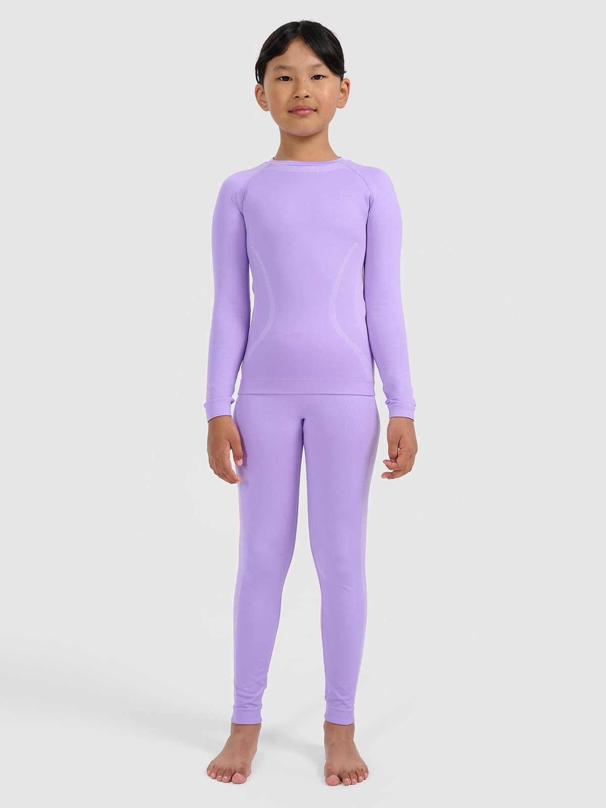 Termoaktyvus besiūlis apatinis trikotažas mergaitėms komplektas - juodas