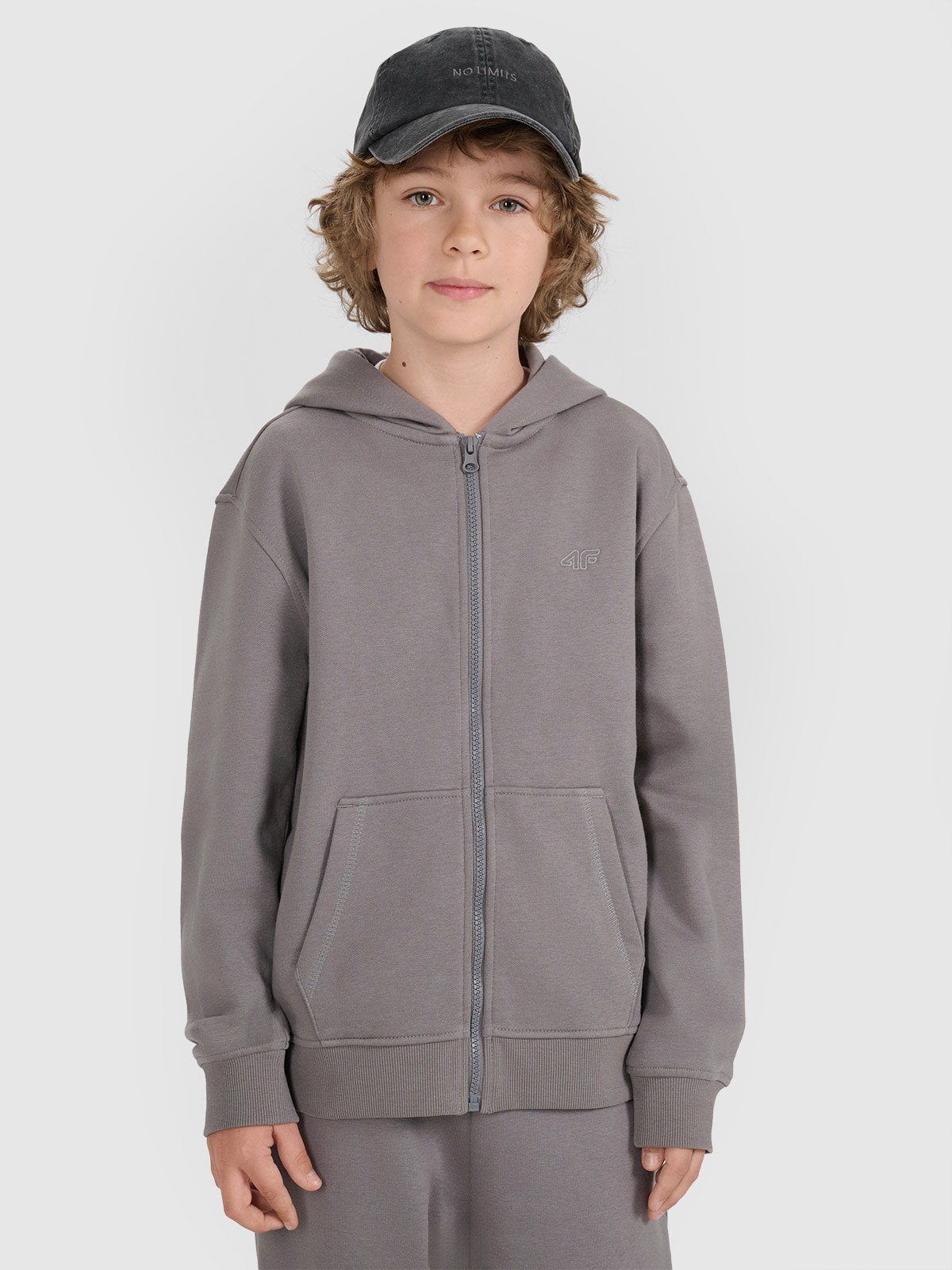 Sportinis atsegamas džemperis su gobtuvu berniukams - pilkas