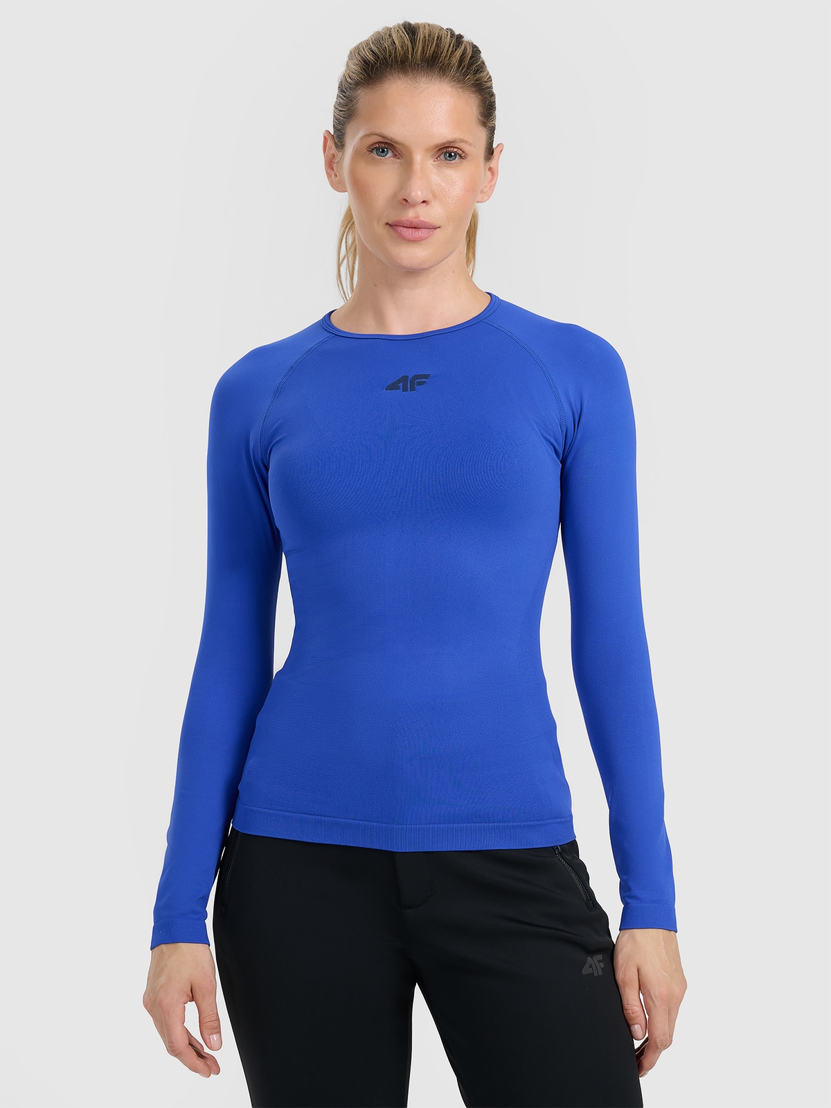 Moteriškas termoaktyvus besiūlis apatinis trikotažas (viršus) - mėlynas