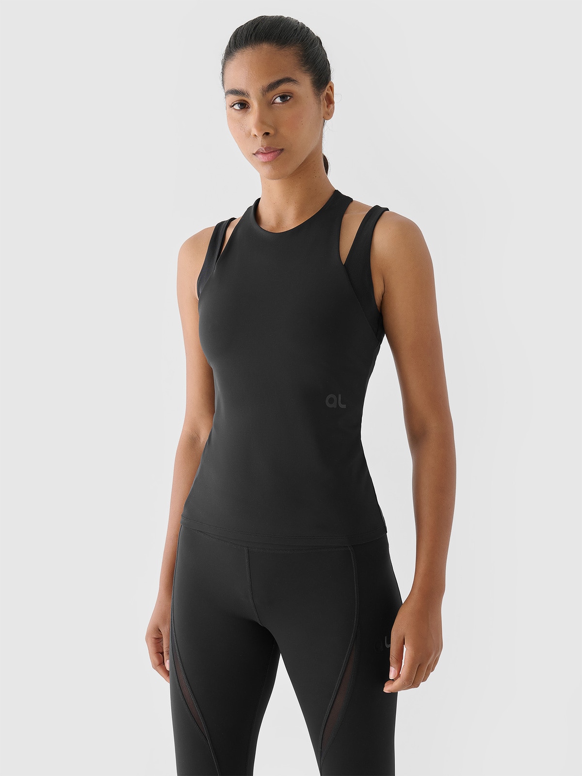 Top slim greitai džiūstantys treniruočių marškinėliai 4F x Anna Lewandowska - juodi