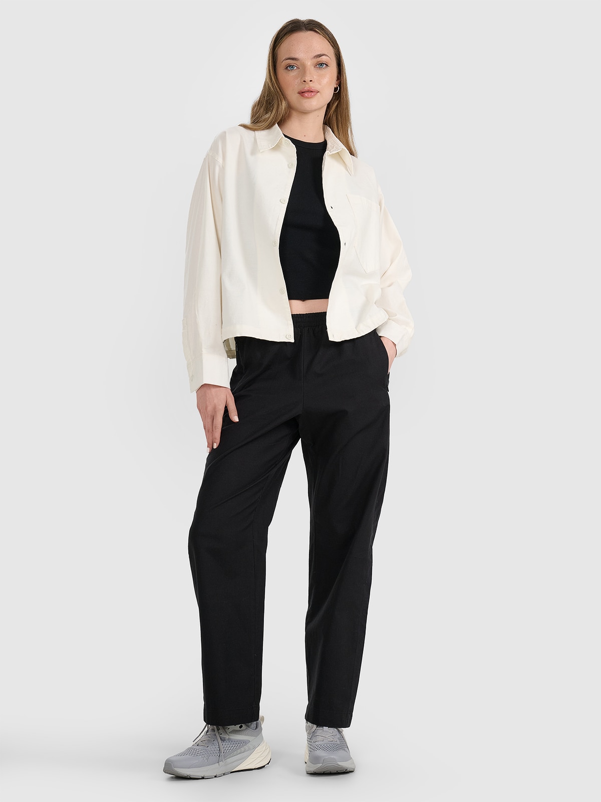 Moteriškos casual kelnės - juodos