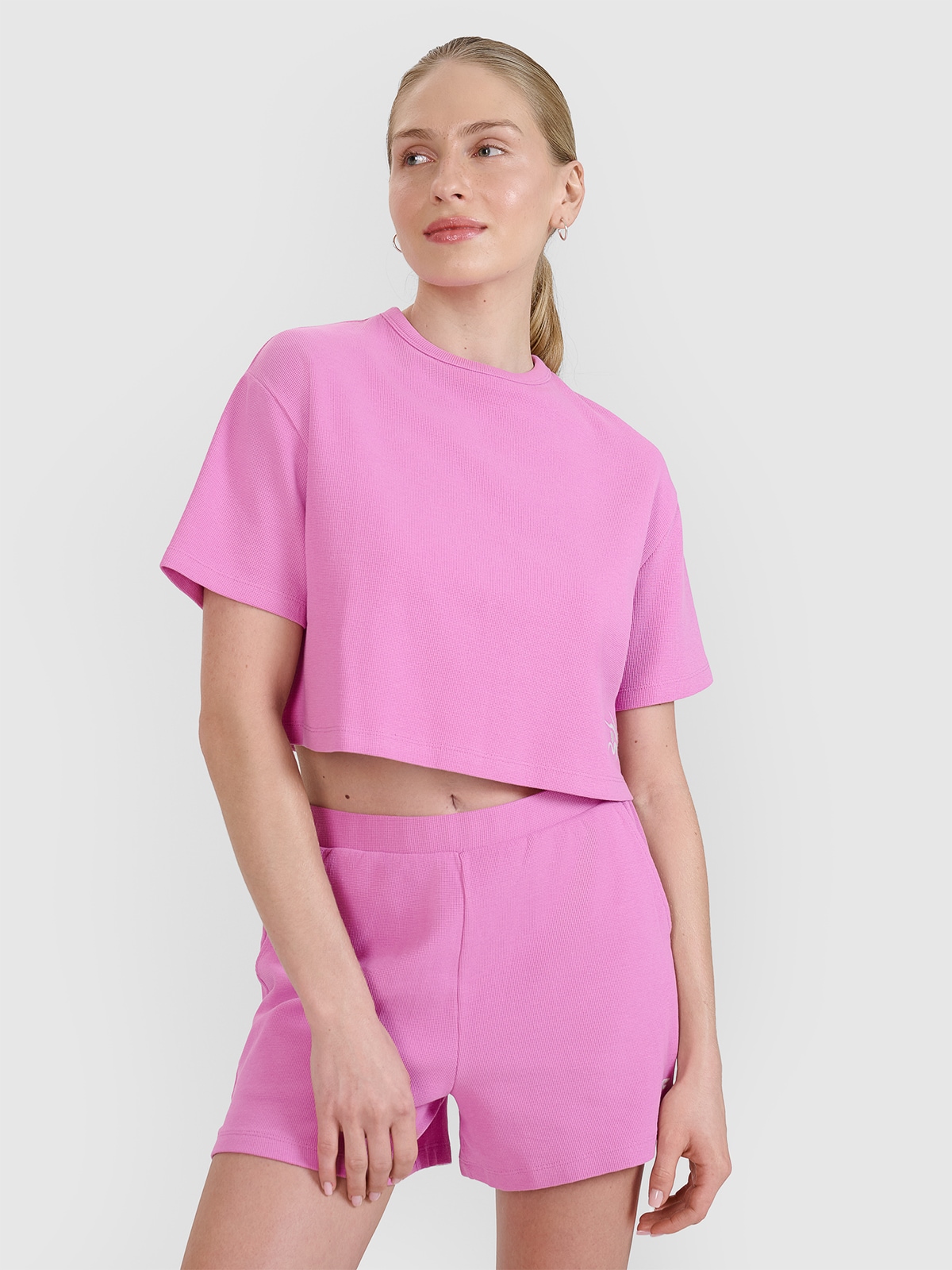 Moteriški T-shirt marškinėliai iš vaflinio audinio - rožiniai