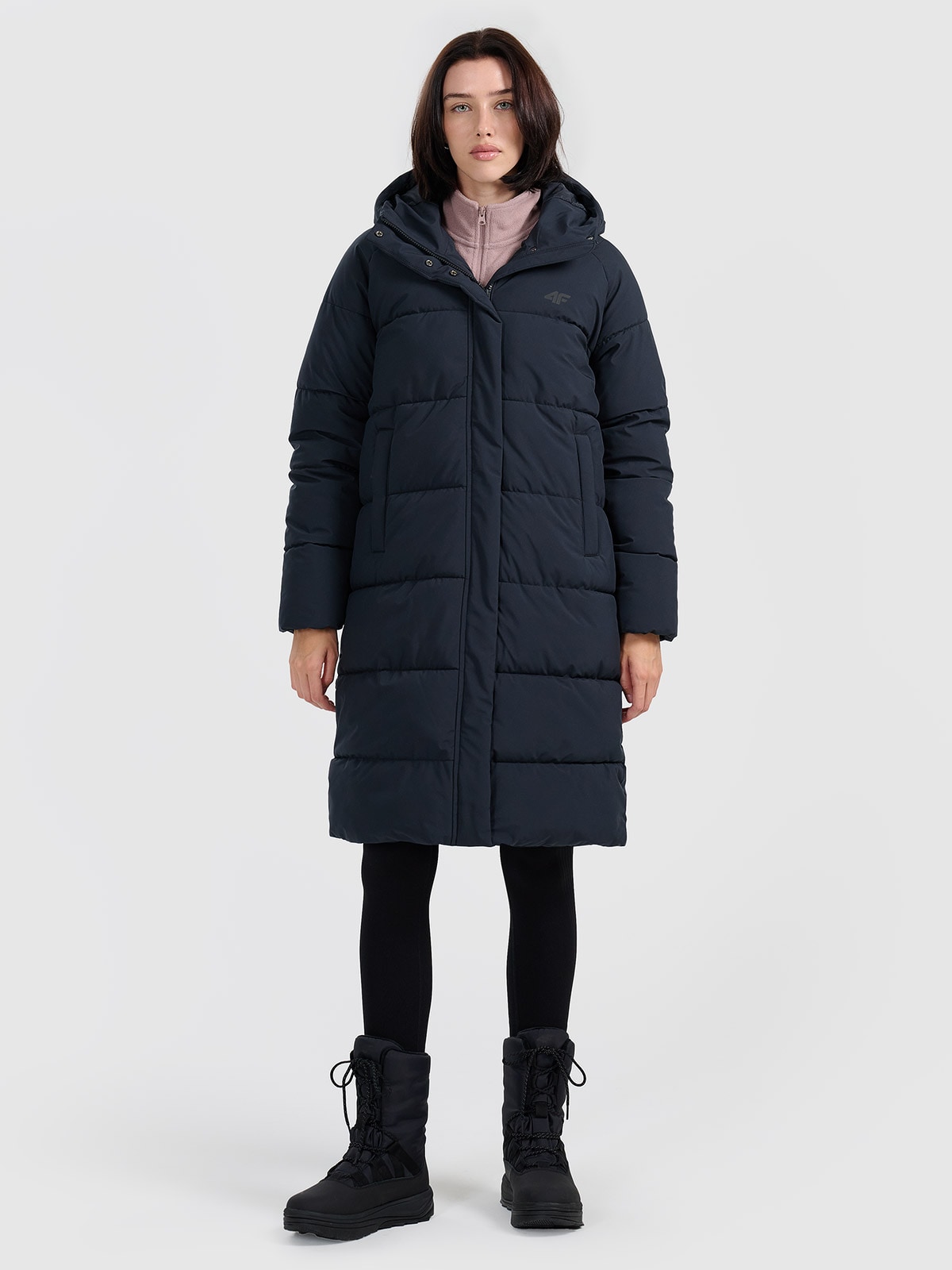 Moteriškas paltas su sintetiniu kamšalu - juodas