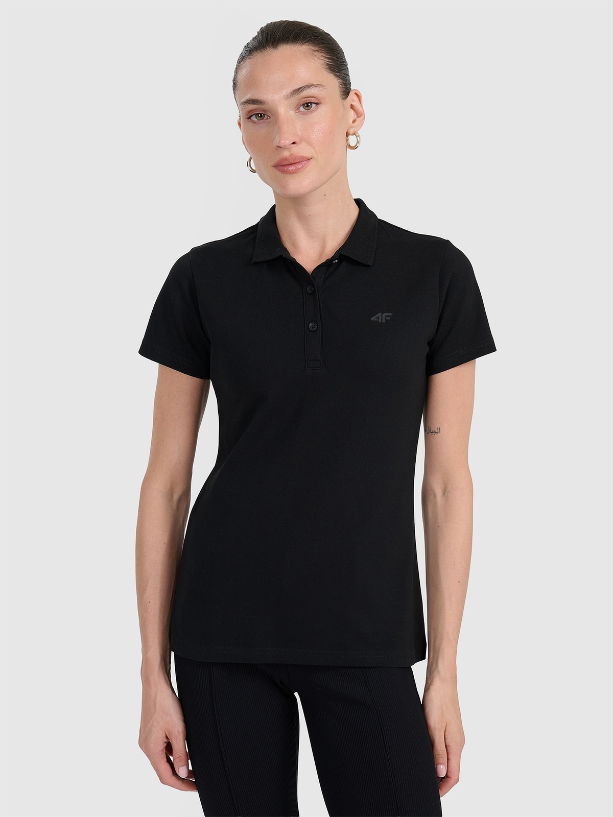 Moteriški polo slim marškinėliai - juodi