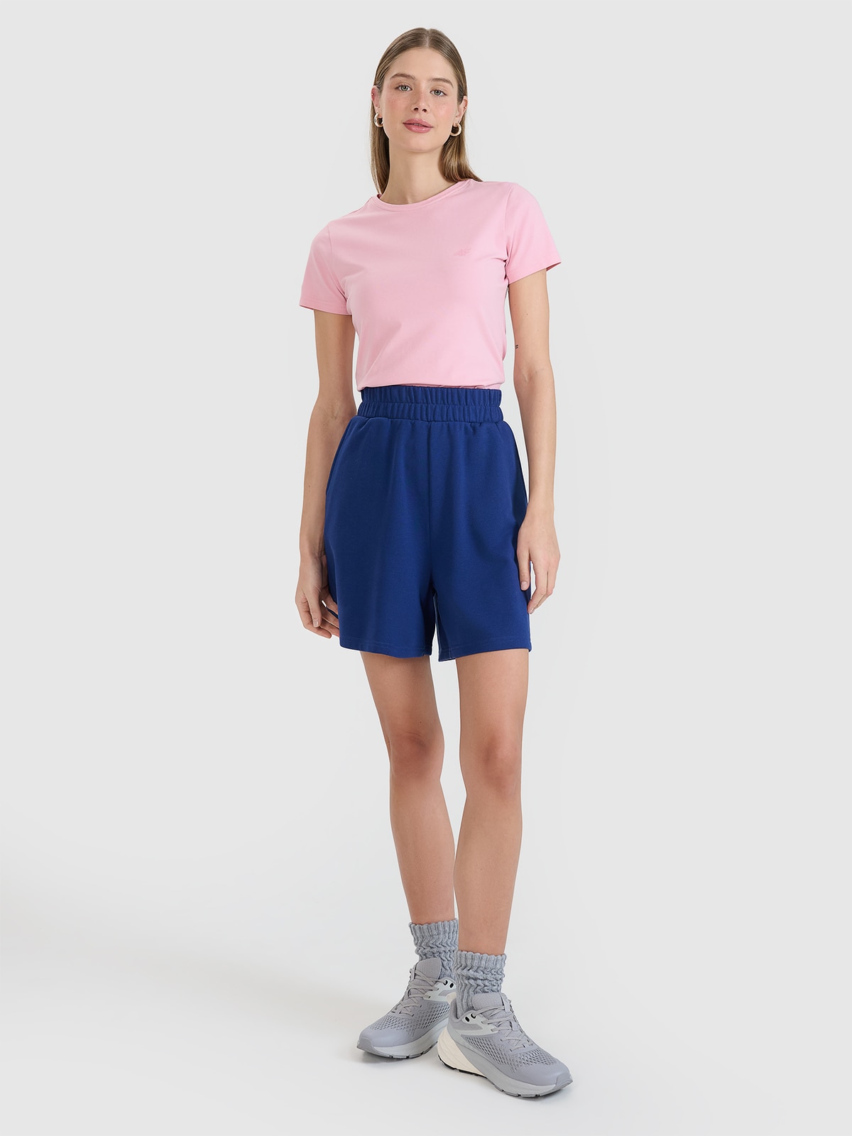 Moteriški sportiniai šortai - tamsiai mėlyni