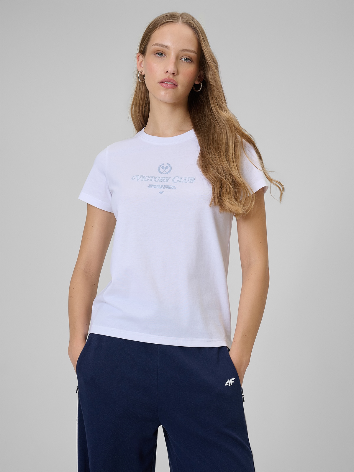 Moteriški T-shirt regular marškinėliai su spauda - balti