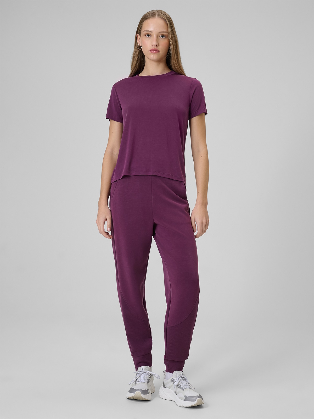 Moteriškos sportinės kelnės su modalio priemaiša - violetinės