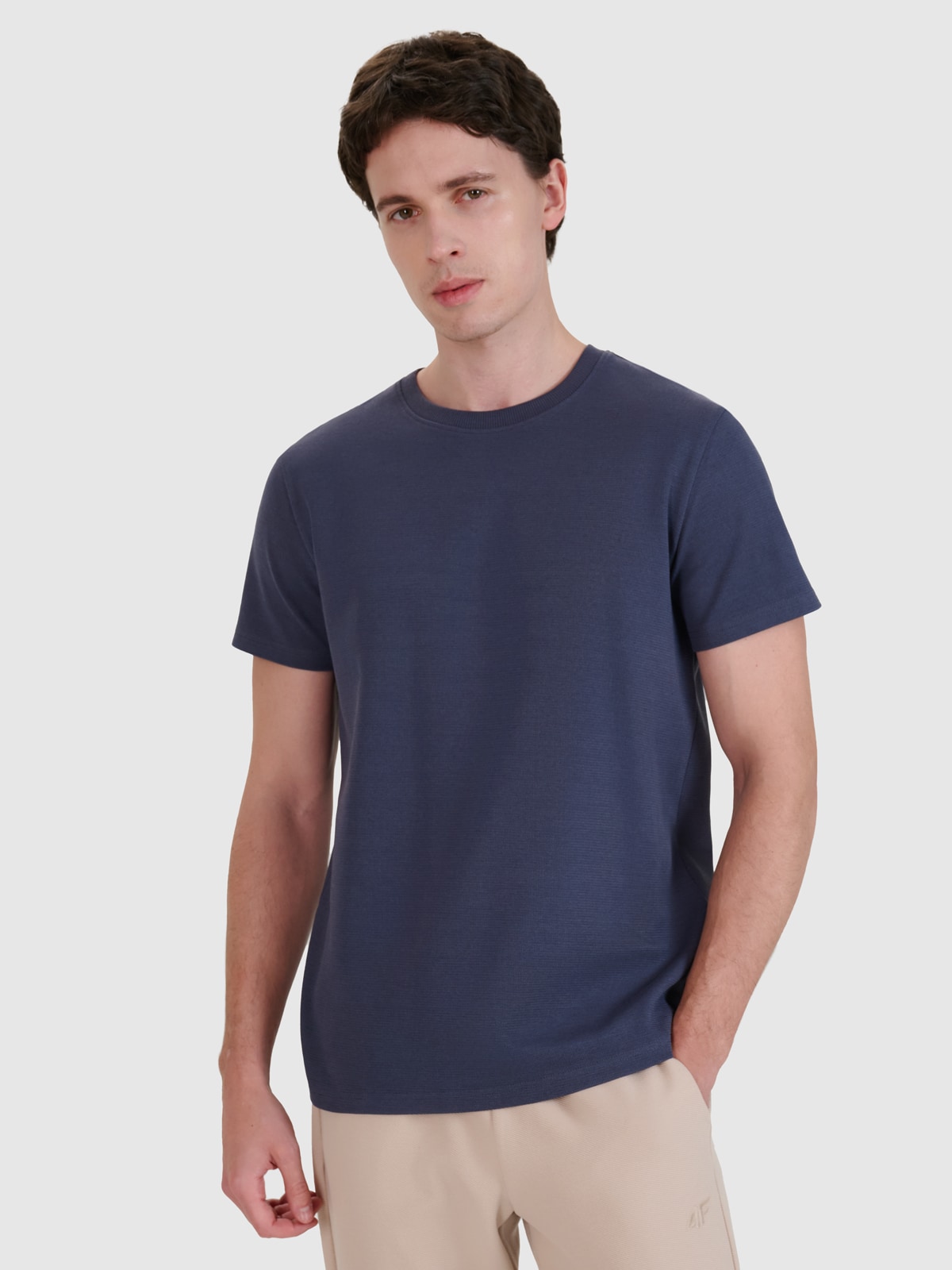 Vyriški T-shirt regular iš trikotažinio audinio marškinėliai - pilki