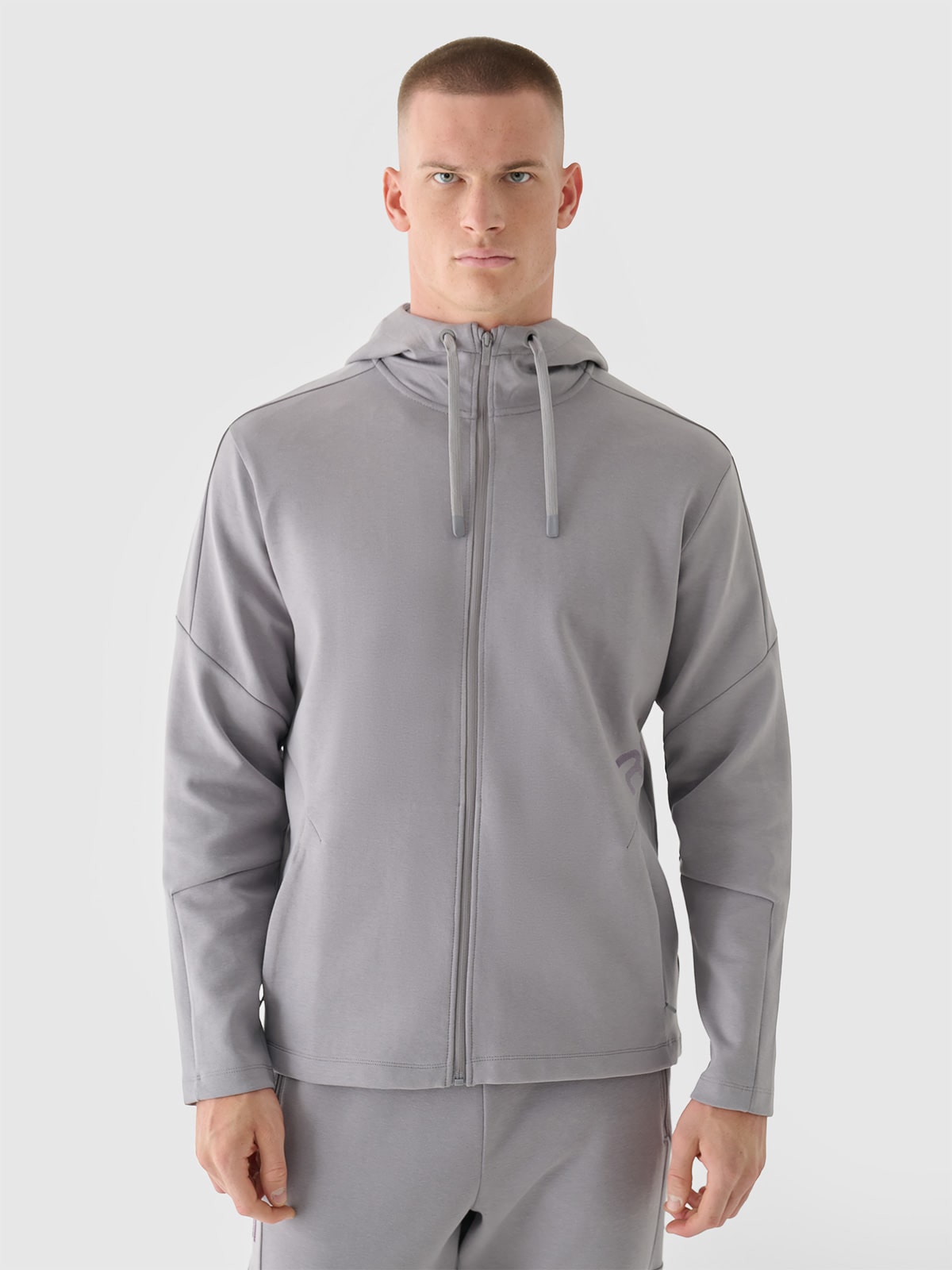 Vyriškas atsegamas džemperis su gobtuvu 4F x Robert Lewandowski - pilkas