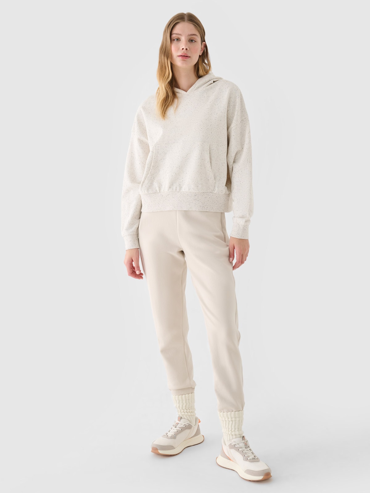 Moteriškos sportinės jogger kelnės - smėlio spalvos