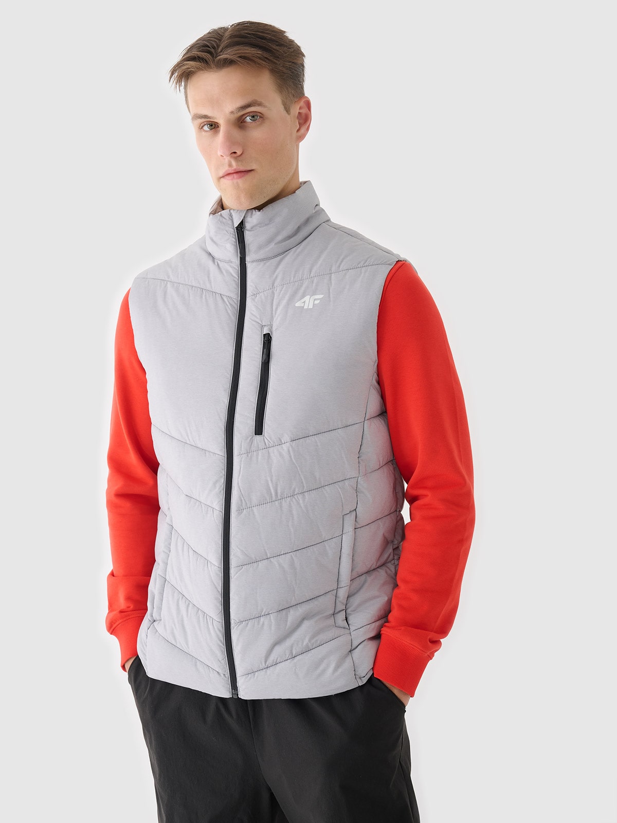 Vyriška berankovė striukė su sintetinių pūkų kamšalu - pilka