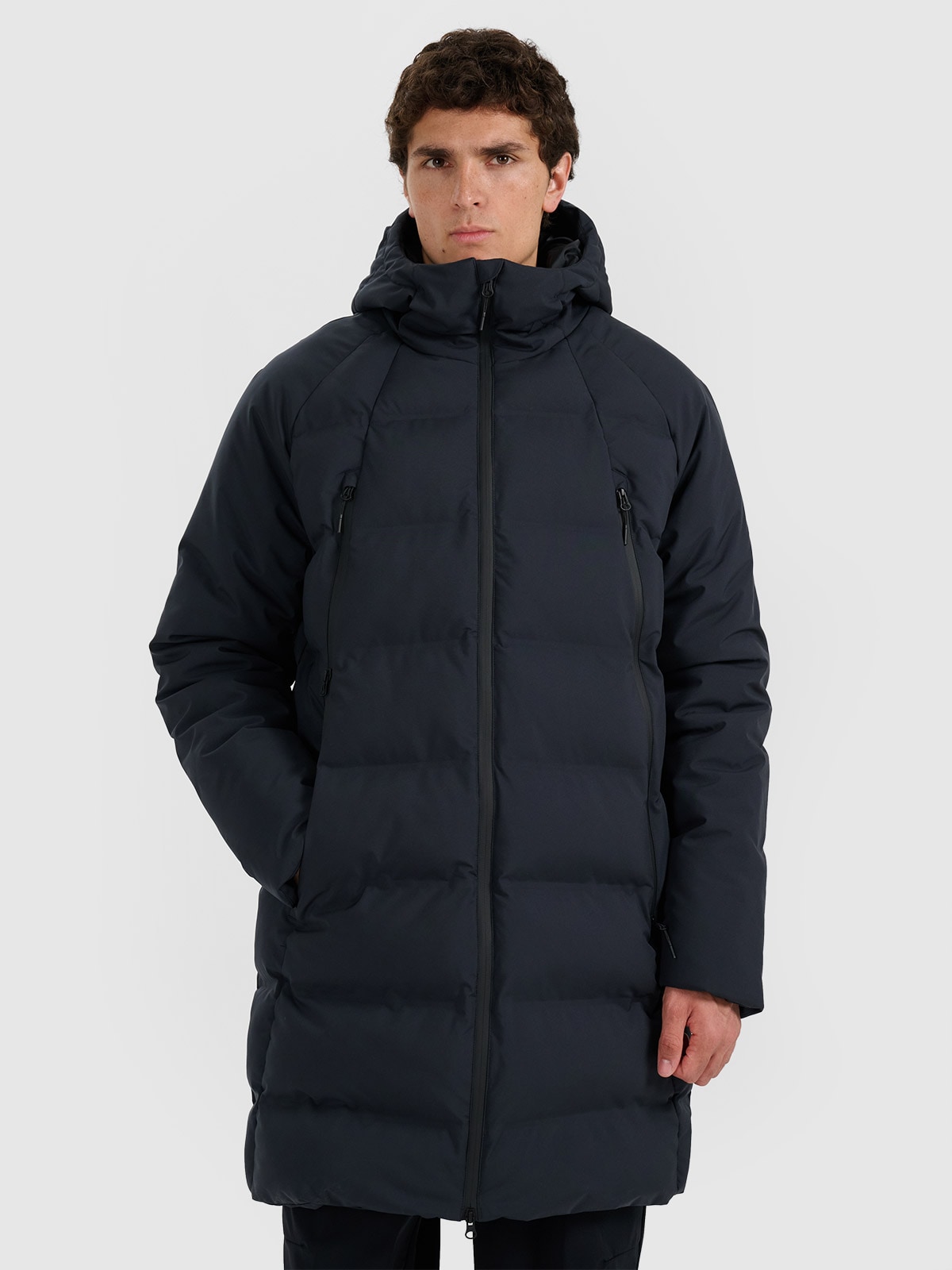 Vyriškas žieminis paltas 10000 membrana - juodas