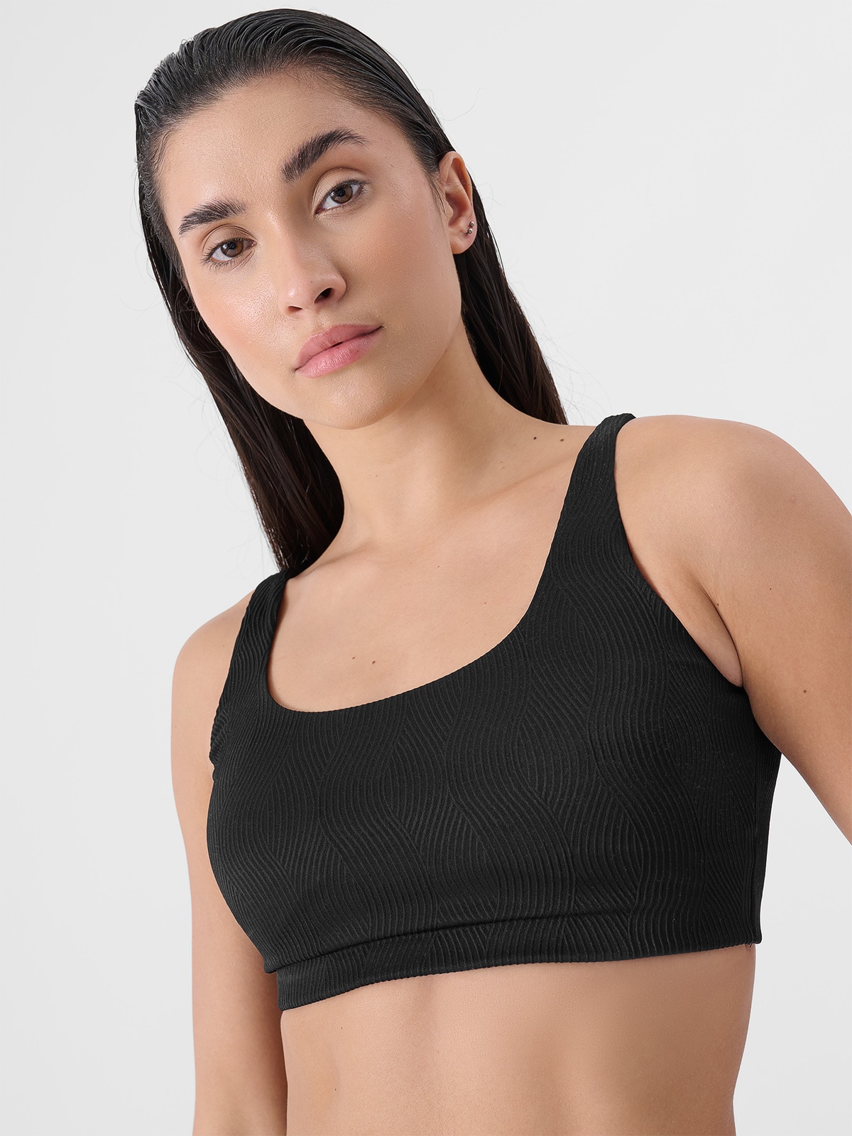 Moteriško maudymosi kostiumėlio bikini viršus - juoda