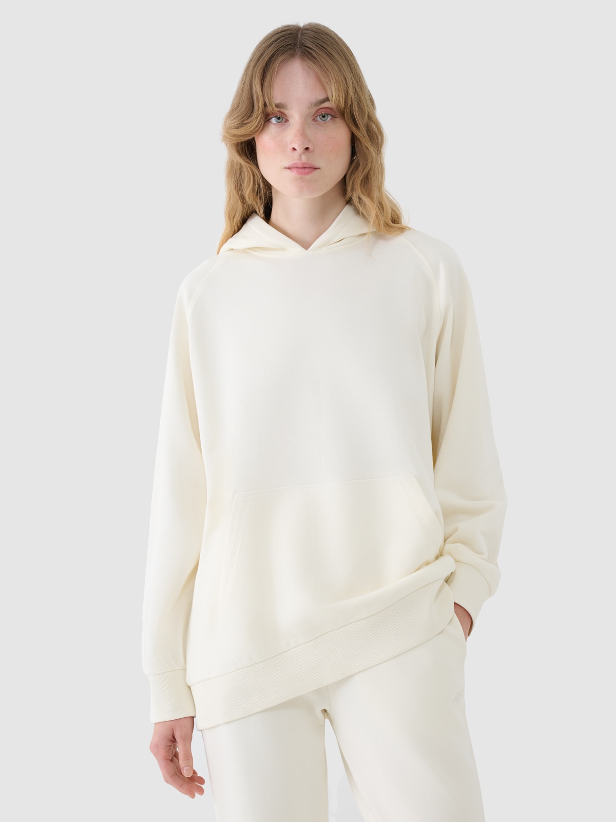 Moteriškas sportinis neatsegamas džemperis su gobtuvu - baltas