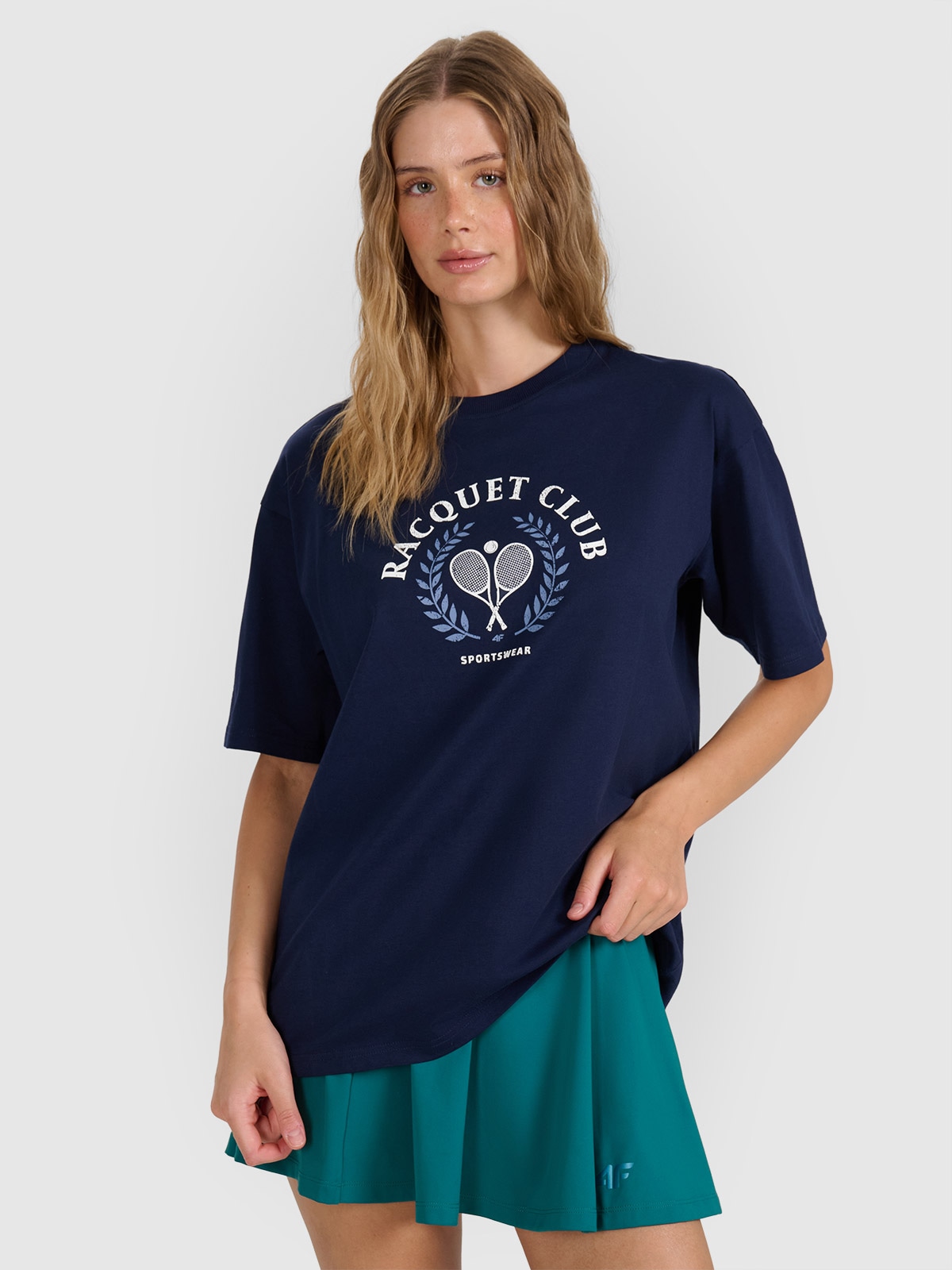 Moteriški T-shirt oversize marškinėliai su spauda - tamsiai mėlyni