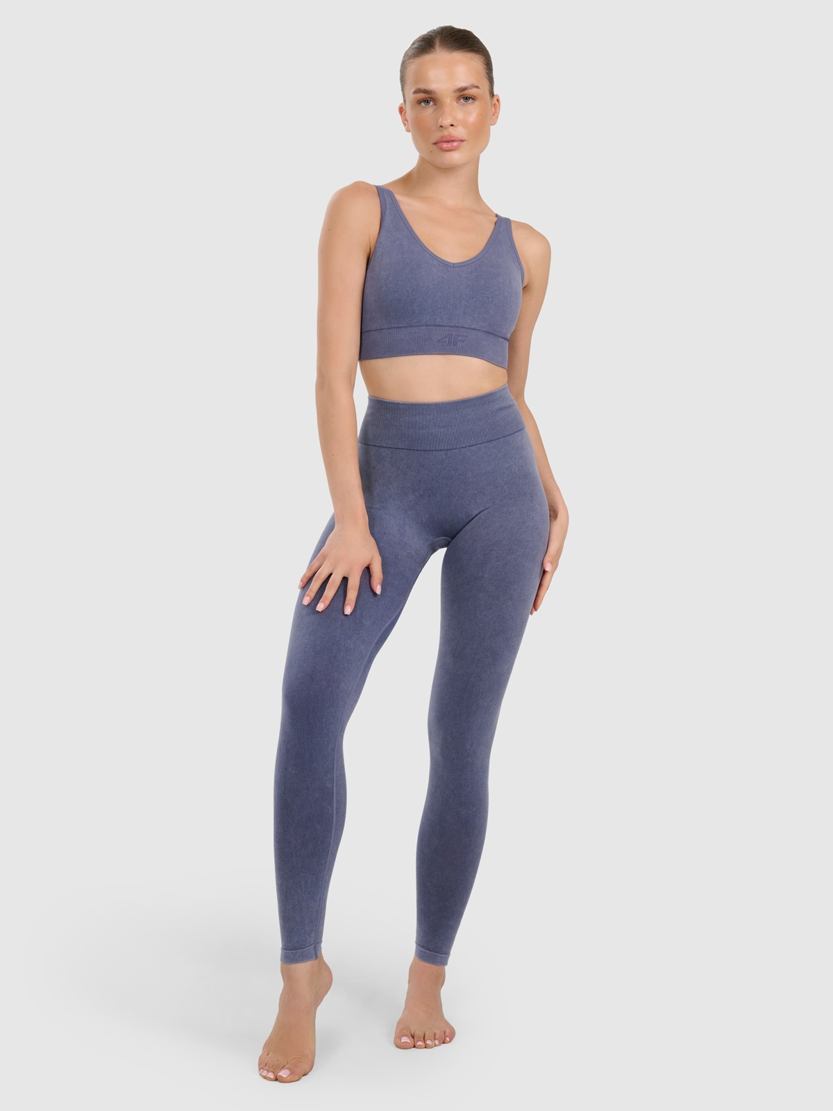 Moteriškos greitai džiūstančios tamprės jogai ir pilatesui - tamsiai mėlynos