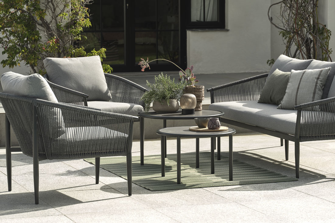 Sodo baldų komplektas HOLMESTRAND