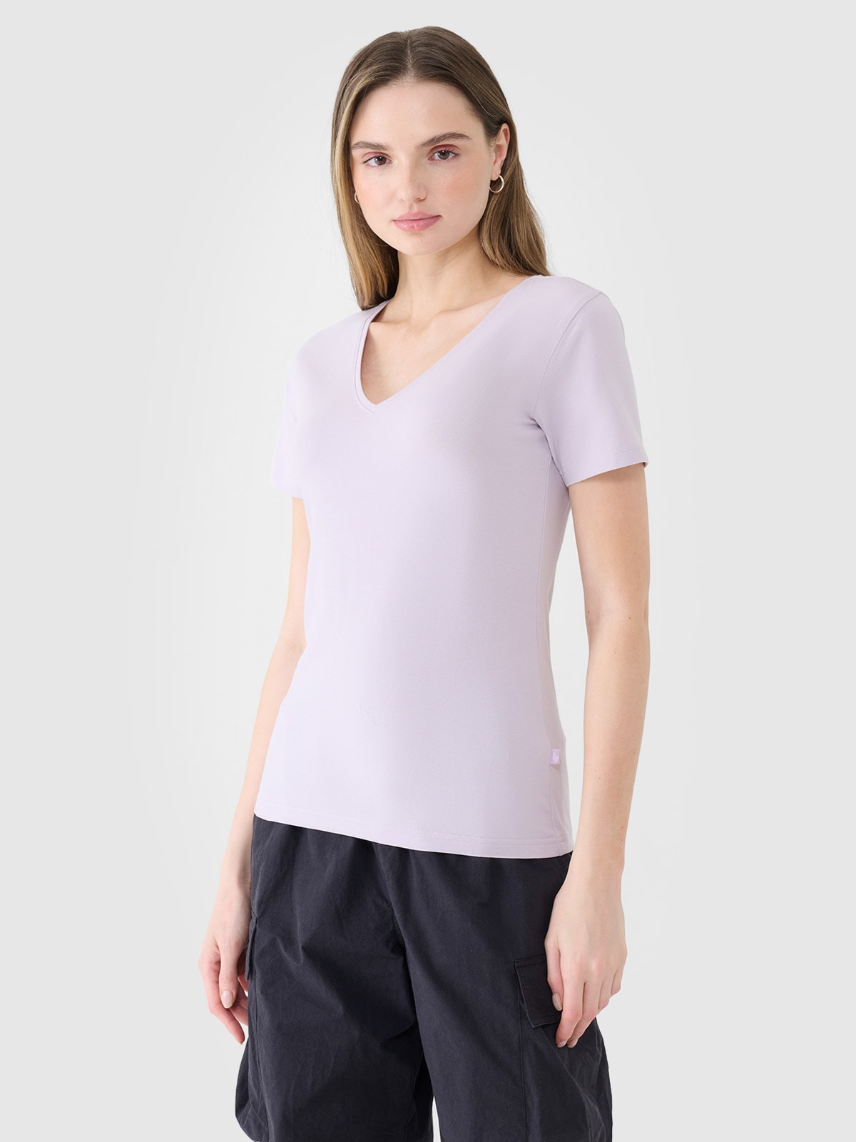 Moteriški T-shirt slim lygus marškinėliai - violetiniai