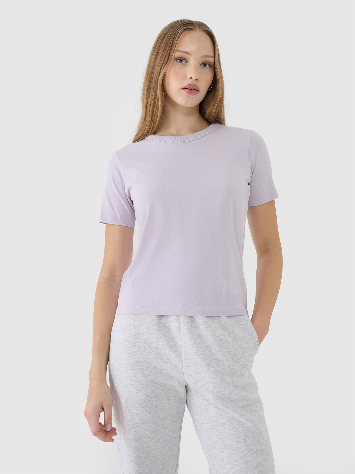 Moteriški T-shirt regular lygus marškinėliai - violetiniai