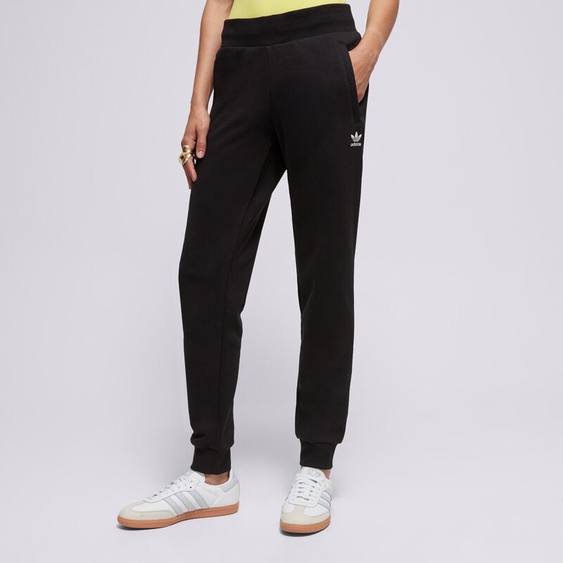ADIDAS KELNĖS TRACK