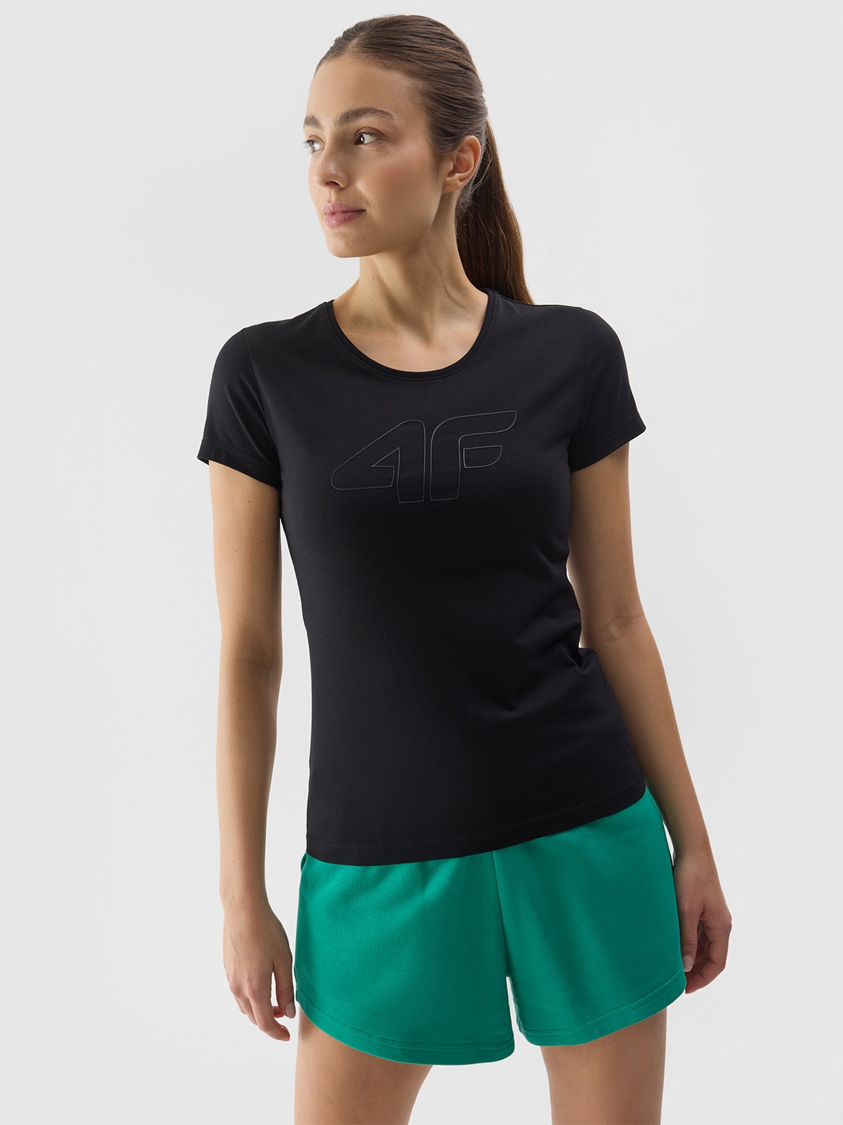 Moteriški T-shirt slim marškinėliai su grafika - juodi