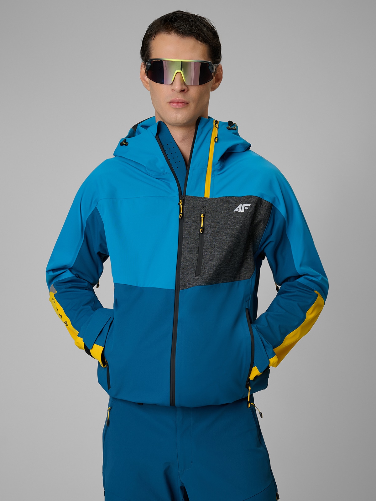 Softshell vėjui atspari striukė 4F PRO membrana 10000 vyrams - mėlyna