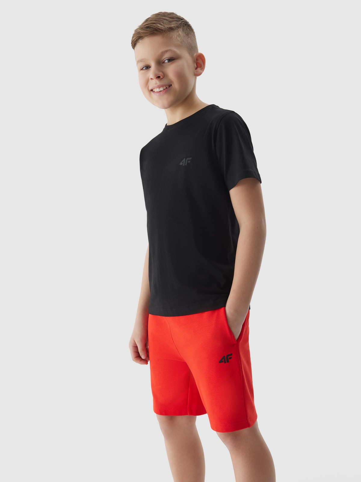 Sportiniai šortai berniukams - oranžiniai