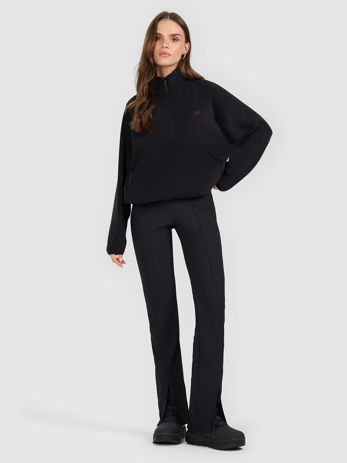 Moteriškos tamprės su platesnėmis klešnėmis - juodos