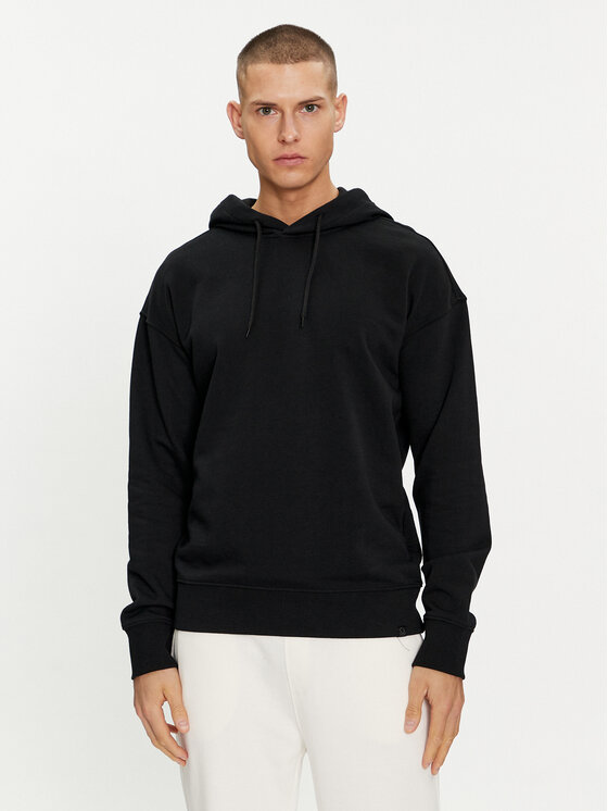 United Colors Of Benetton Džemperis · Juoda