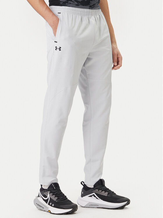Under Armour Sportinės kelnės · Pilka · Relaxed Fit