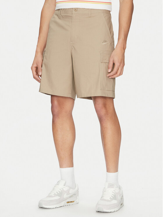 Nike Medžiaginiai šortai · Ruda